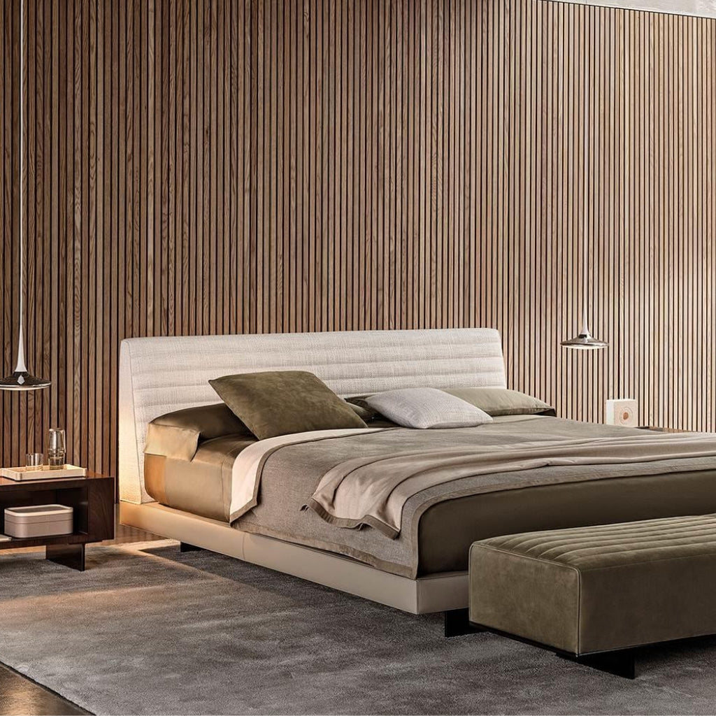 Explorez nos lits et chambres luxueuses : têtes de lit, meubles assortis, design moderne et matériaux premium. Fabrication sur mesure disponible.