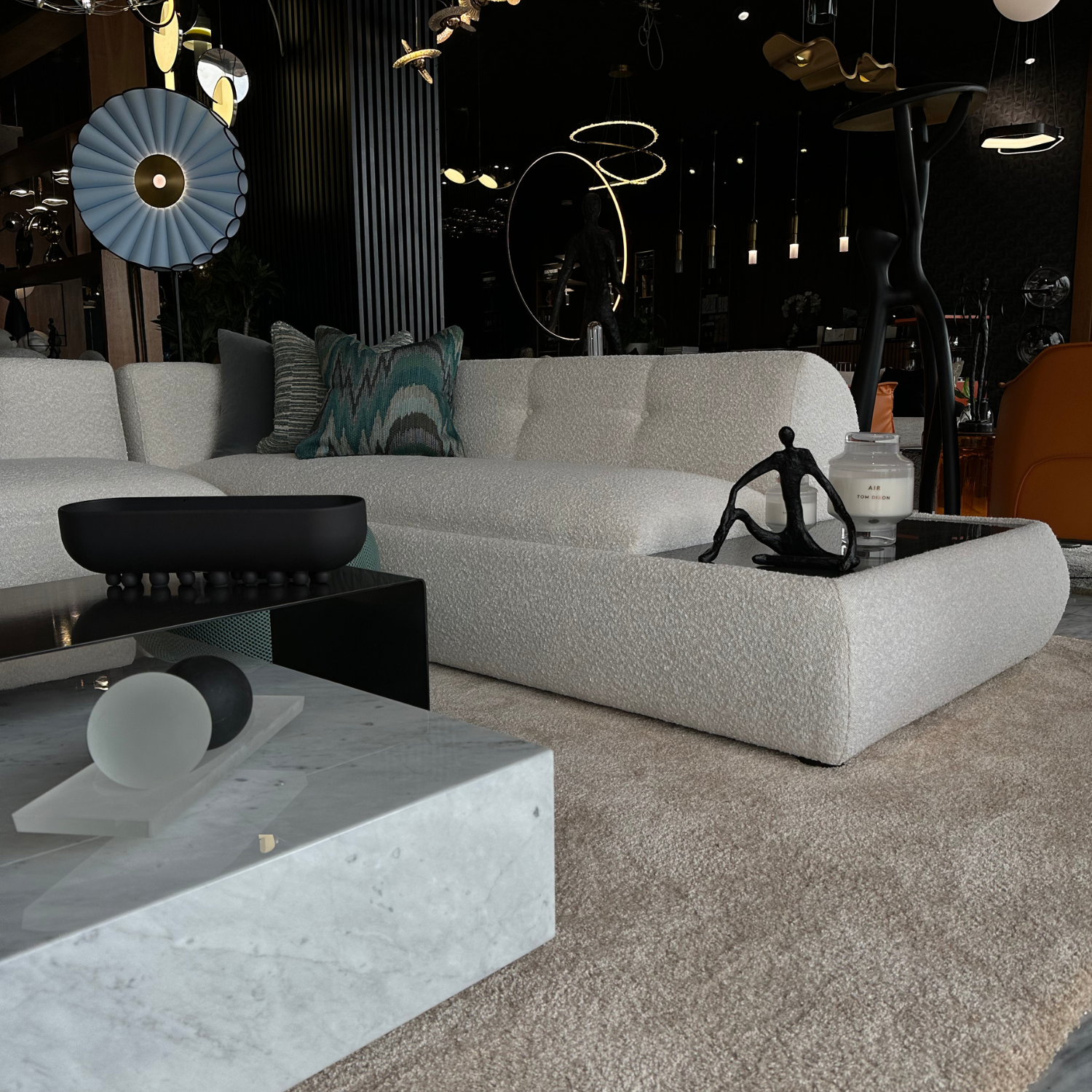 Canapés importés & Sur-mesure