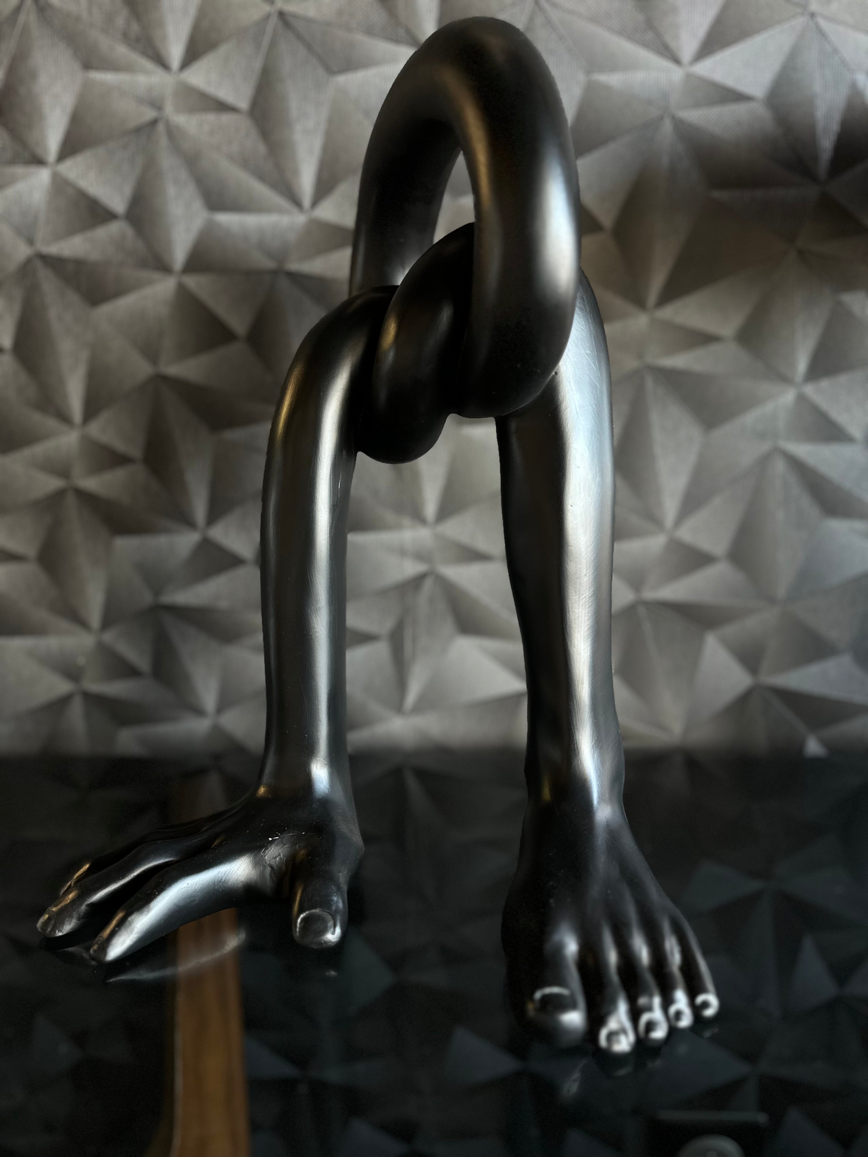 Sculpture "Human Knot"