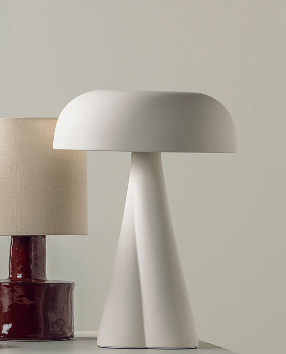 PAULINA TABLE LAMP